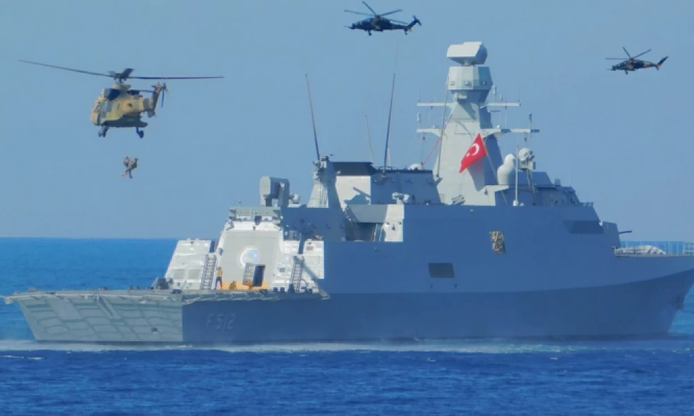 Ασκήσεις αεραπόβασης στα Κατεχόμενα από την Τουρκία - Η Γαλλική αρμάδα στην Α. Μεσόγειο